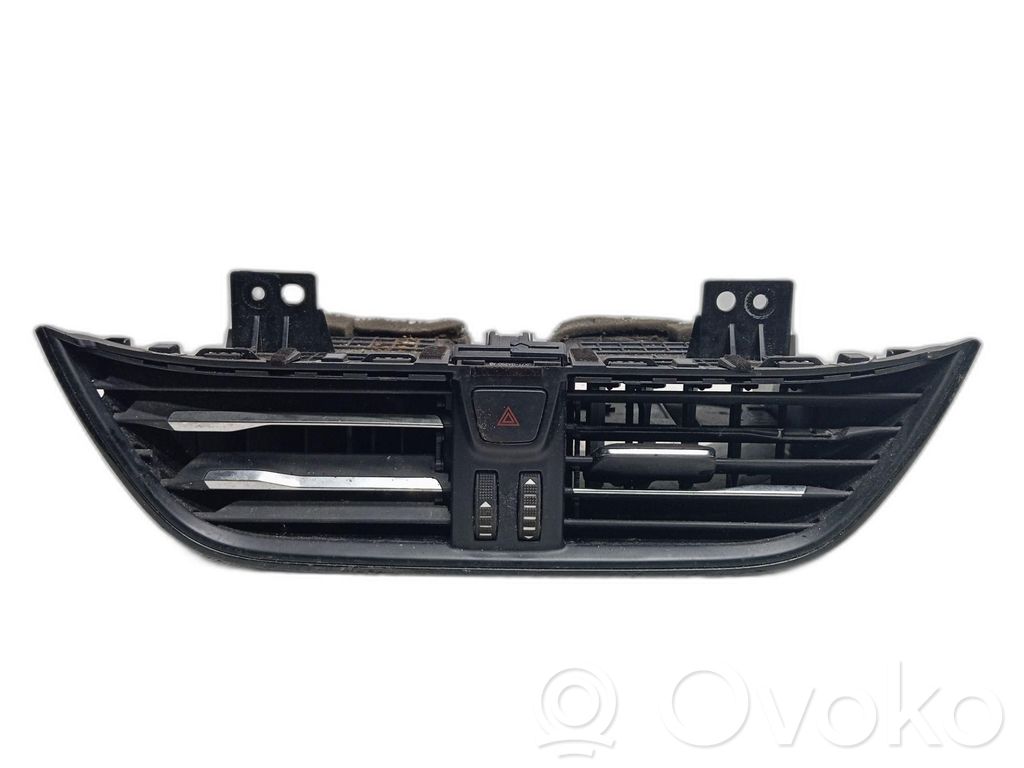 Ford Focus Centrinės oro grotelės 