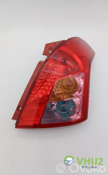 Suzuki Swift I Aizmugurējais lukturis virsbūvē 