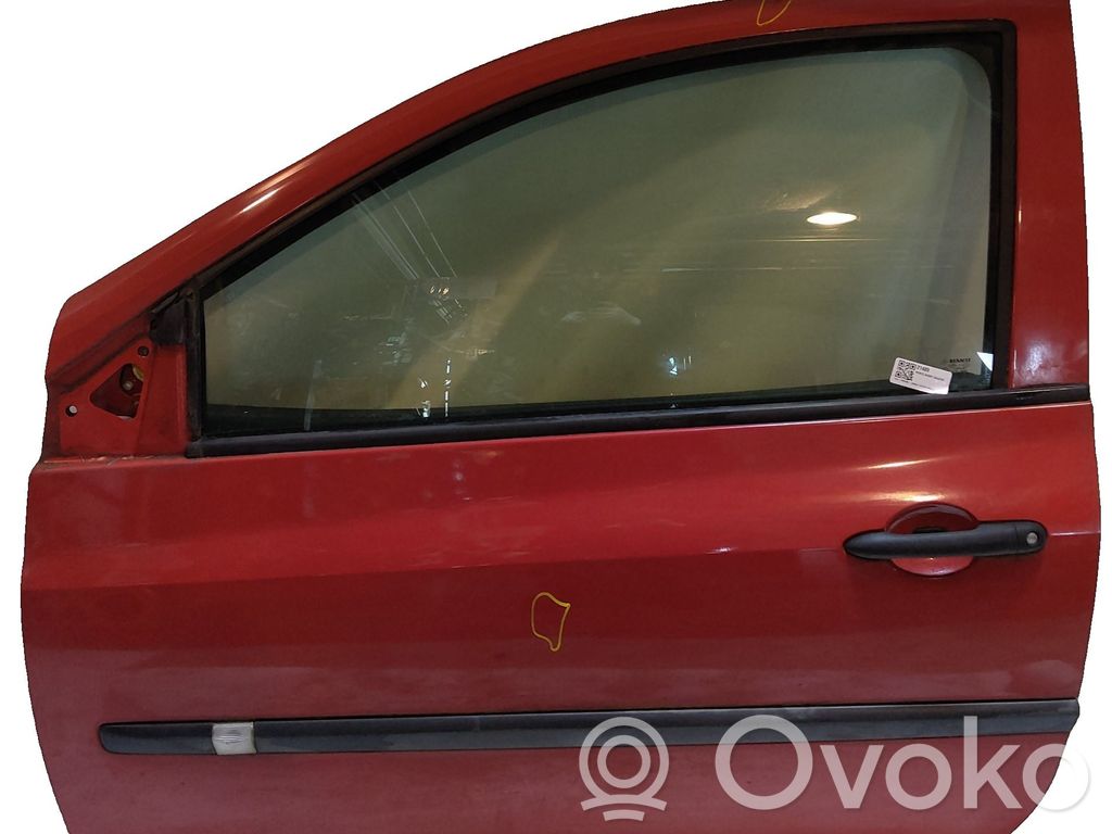 Renault Clio III Puerta delantera 