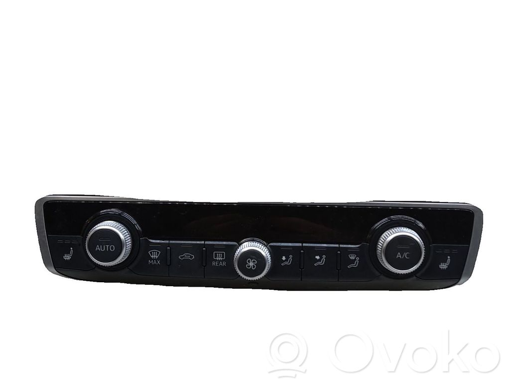 Audi A1 Climate control unit 