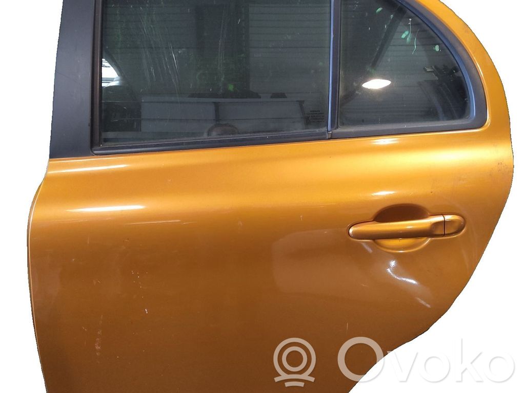 Nissan Micra Puerta trasera 