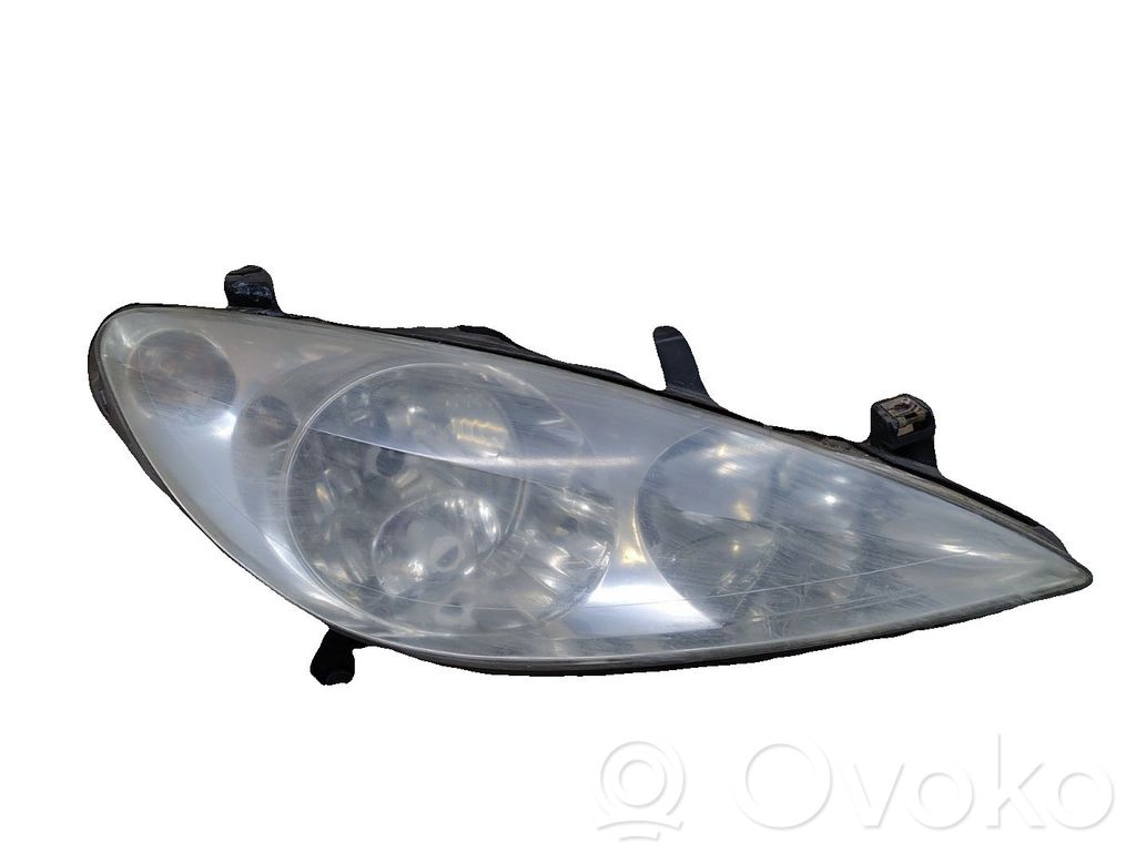 Peugeot 307 Lampa przednia 