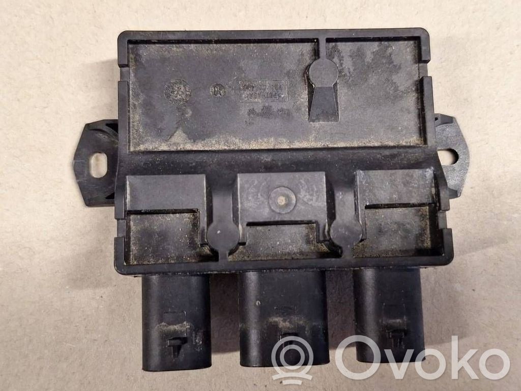 Renault Austral Sterownik / Moduł elektrycznej klapy tylnej / bagażnika 