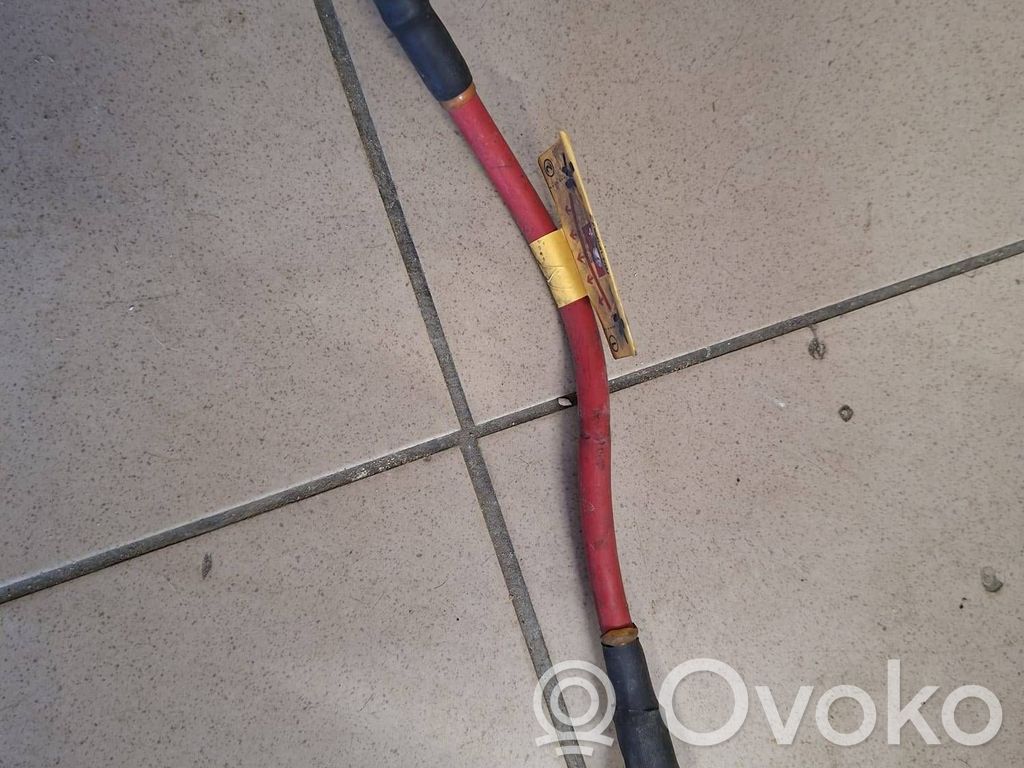 Câble de batterie positif   J9D318N968AA