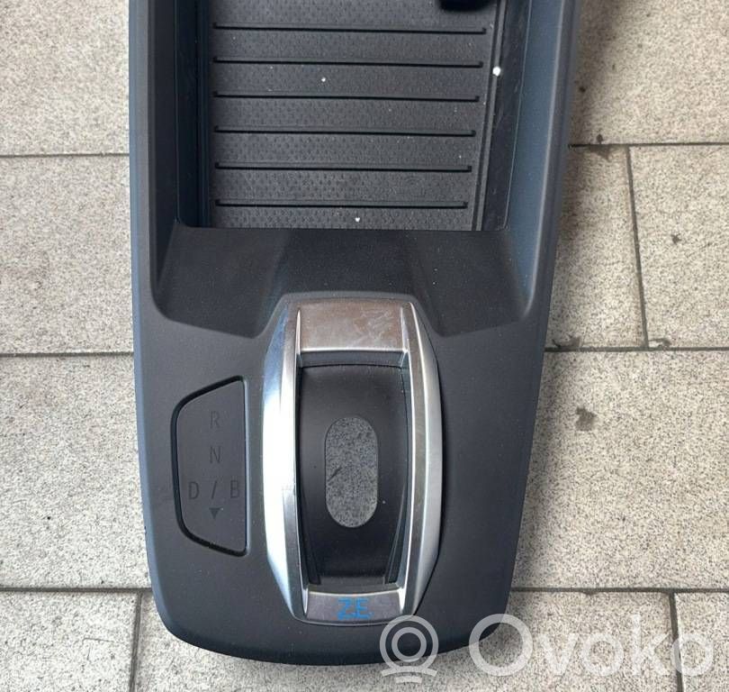 Renault Zoe Alte elemente consolă centrală (tunel) 