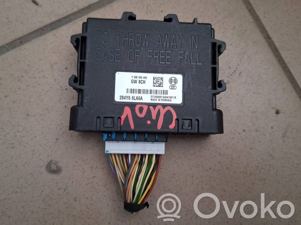 Renault Clio V Gateway control module 
