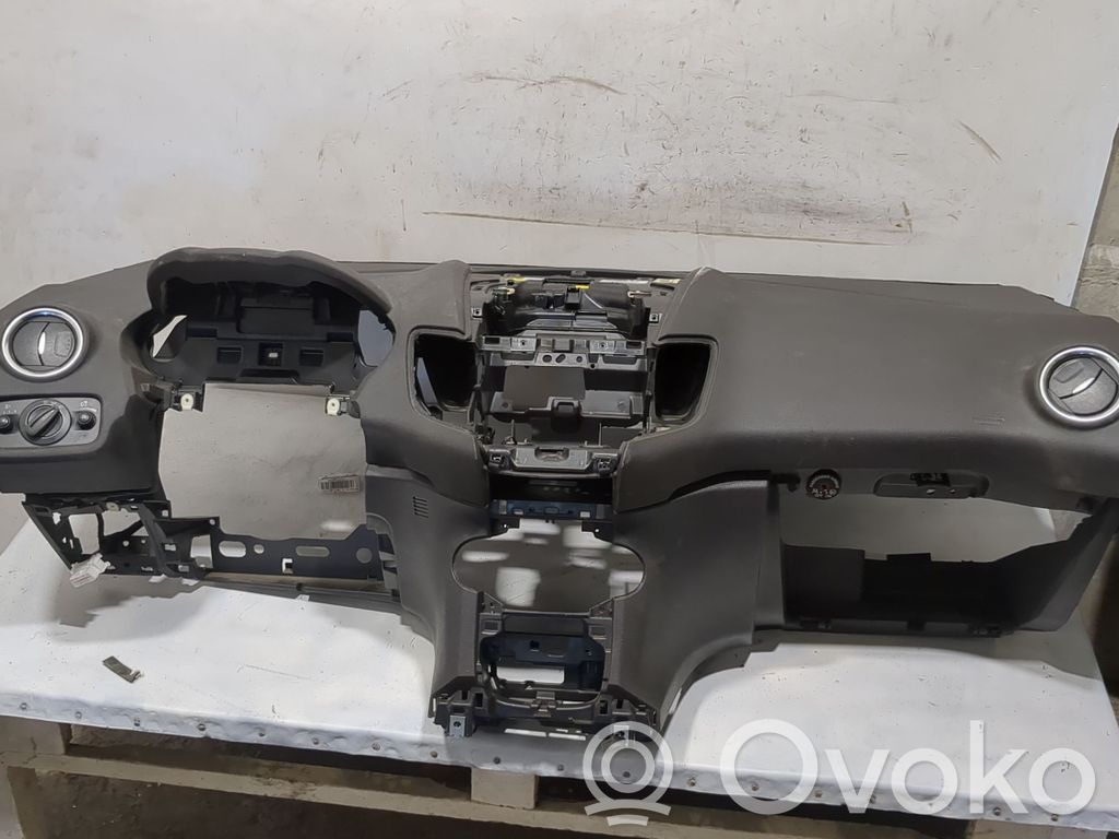 Ford Fiesta Kojelauta 