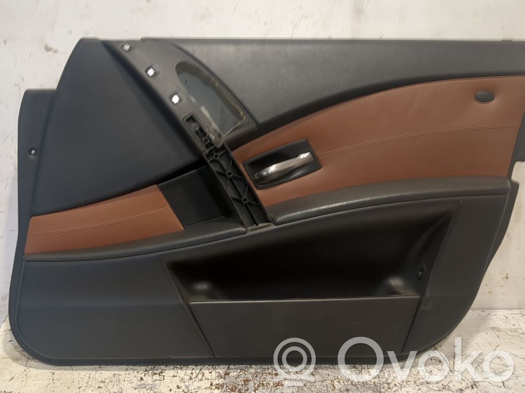 BMW 5 E60 E61 Обшивка передней двери 