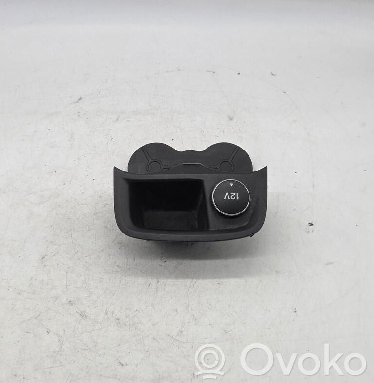 Ford Focus Aschenbecher 