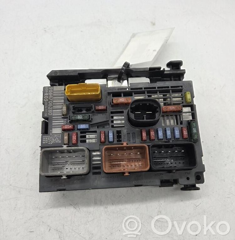 Módulo de fusible   9664706280,BSMR05