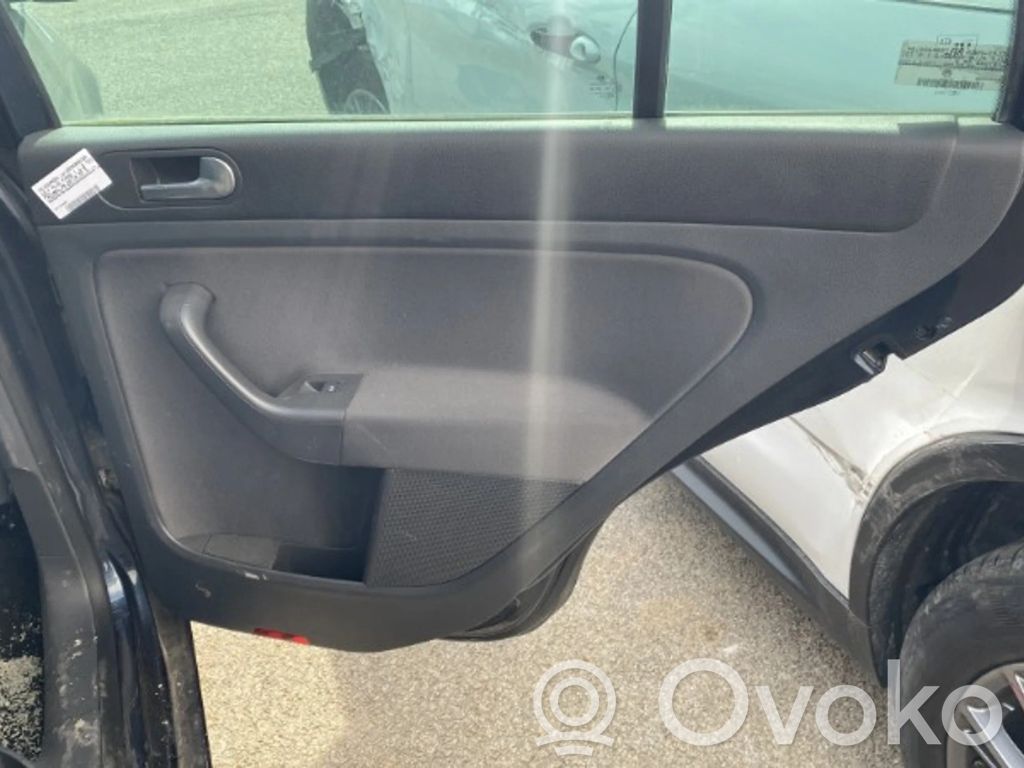 Volkswagen Golf Plus Apmušimas galinių durų (obšifke) 