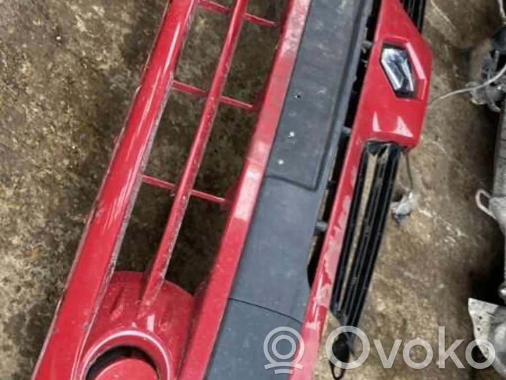 Renault Clio II Priekšējais bamperis 