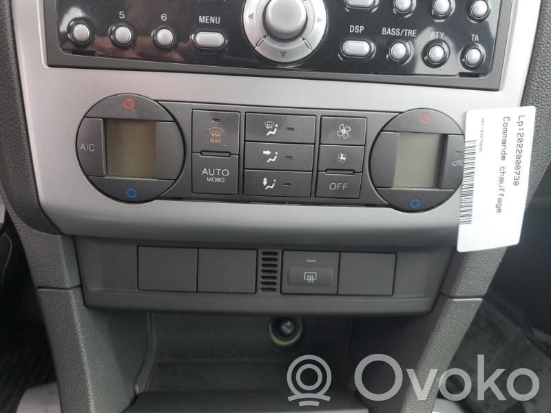 Climate control unit   1466238