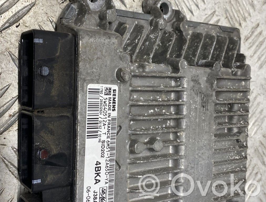 Ford Focus Variklio valdymo blokas 