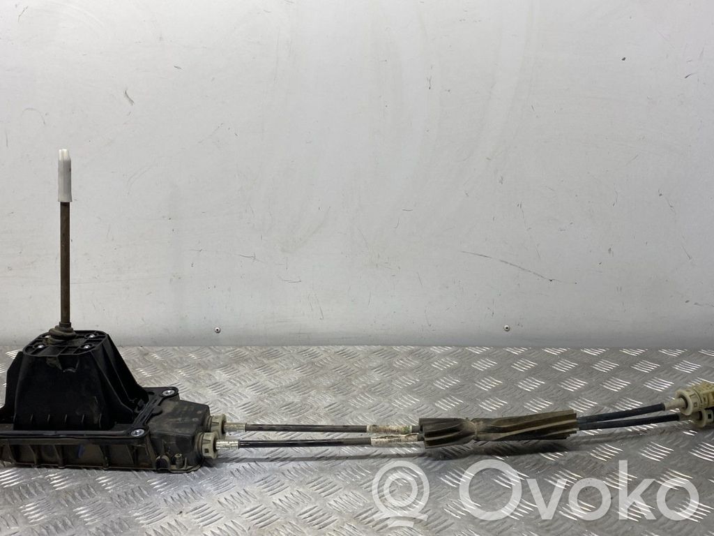 Gear shift cable linkage