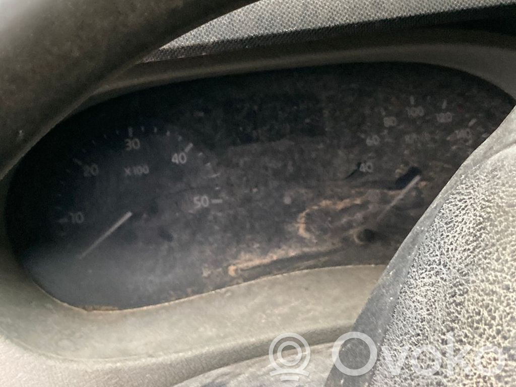 Renault Master II Geschwindigkeitsmesser Cockpit 