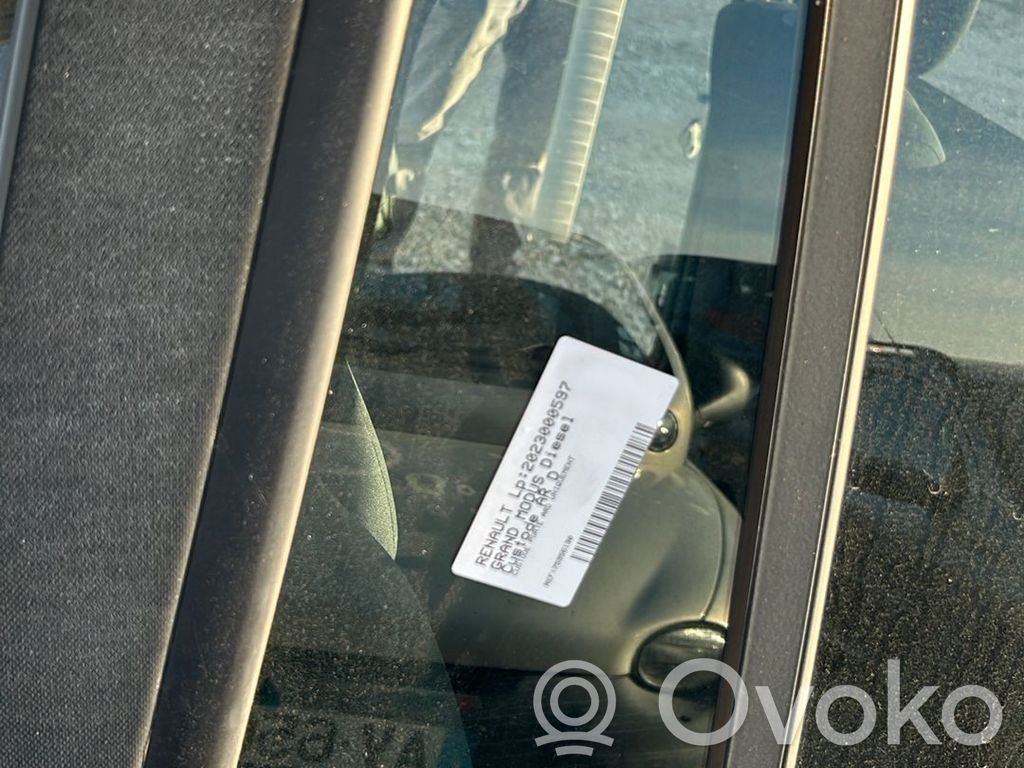 Renault Grand Modus Ventanilla de ventilación de la puerta trasera 