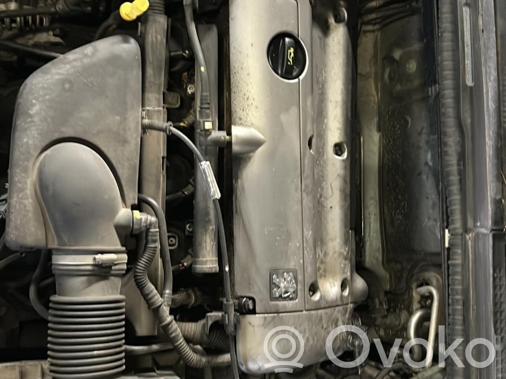 Peugeot 406 Engine 