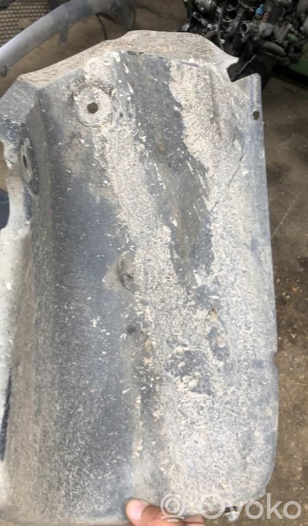 Dacia Lodgy Apărători interioare aripă roată spate 