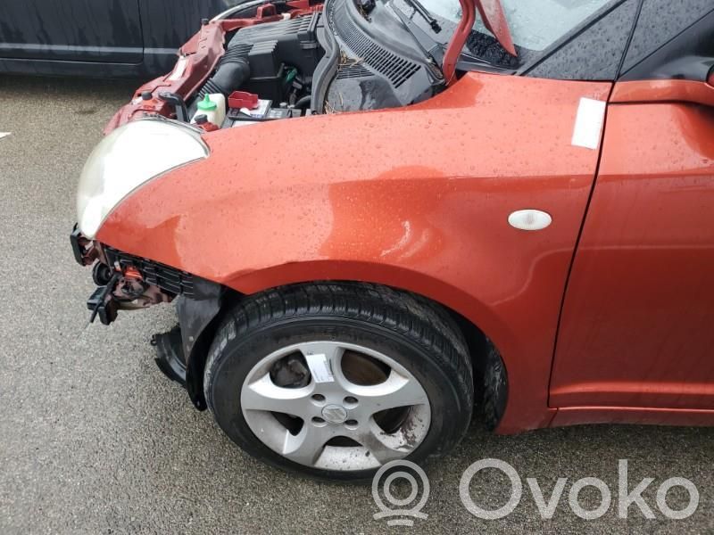Suzuki SX4 Крыло 