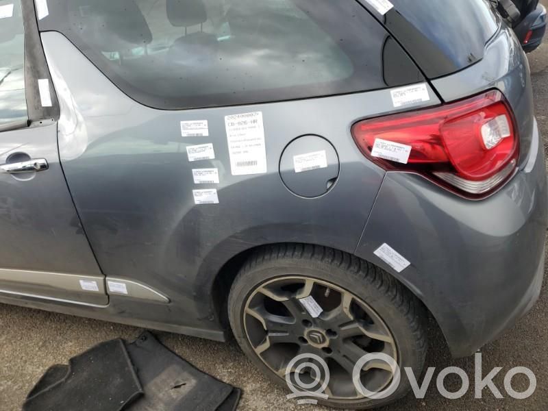 Citroen DS3 Takakulmapaneeli 