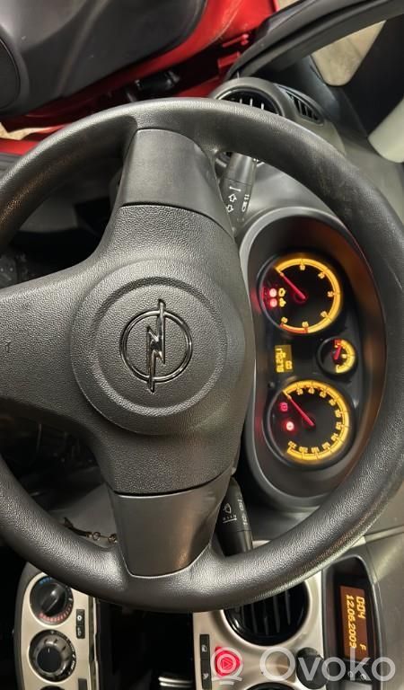 Opel Corsa D Volan 