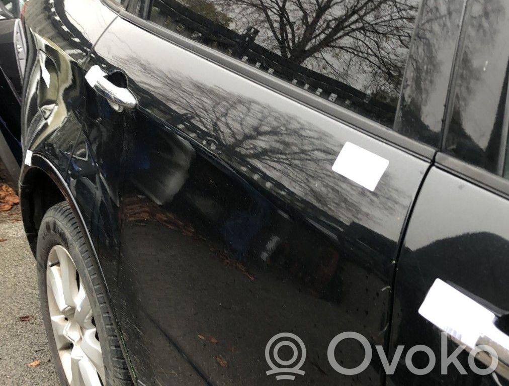 Subaru B9 Tribeca Puerta trasera 
