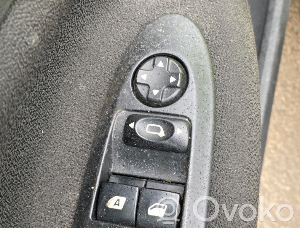 Electric window control switch   98012507XT