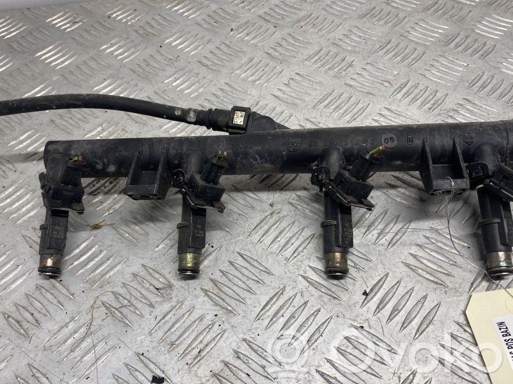 Citroen Xsara Picasso Inyector de combustible 