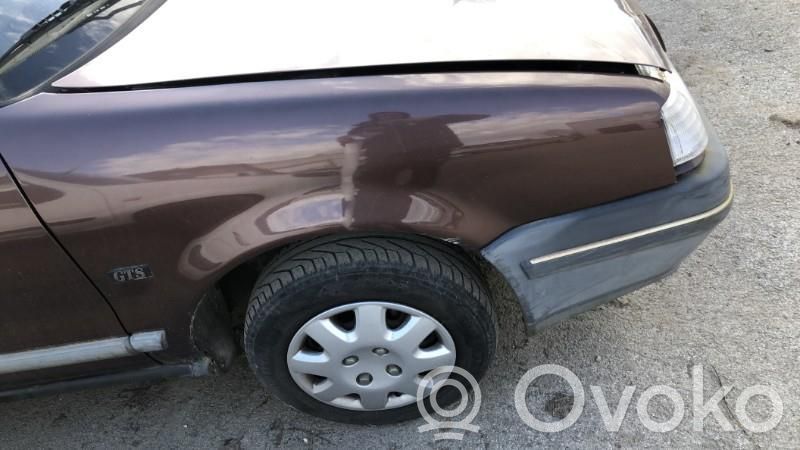 Renault 19 Крыло 