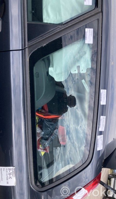 Volvo V50 Rear side window 