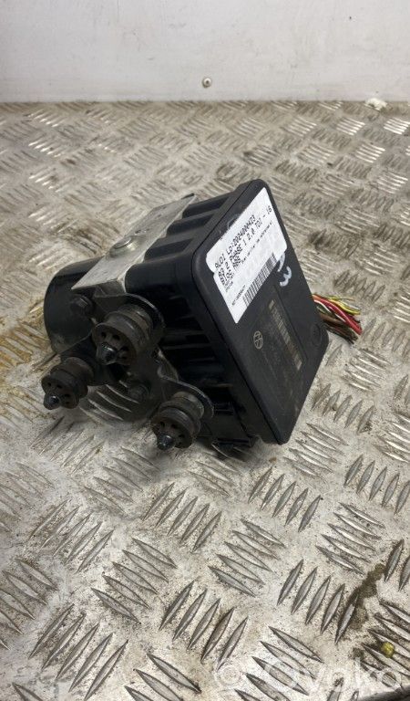Audi A3 S3 8P ABS Blokas 