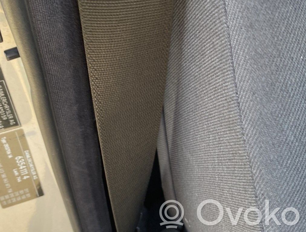 Mercedes-Benz C W203 Pas bezpieczeństwa fotela przedniego 
