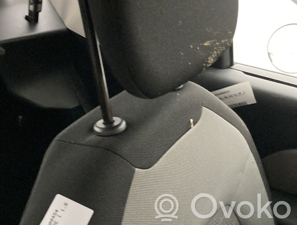 Citroen C4 II Picasso Takaistuin 