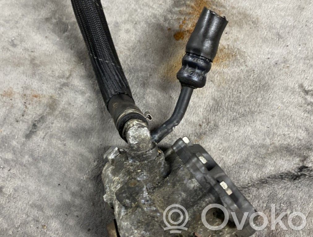 Vacuum pump   059145100J