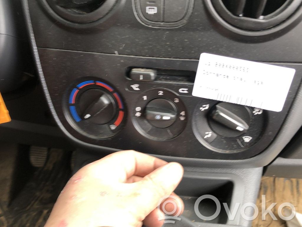 Climate control unit   00006490K4