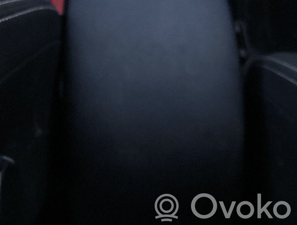 Citroen C4 II Reposabrazos 