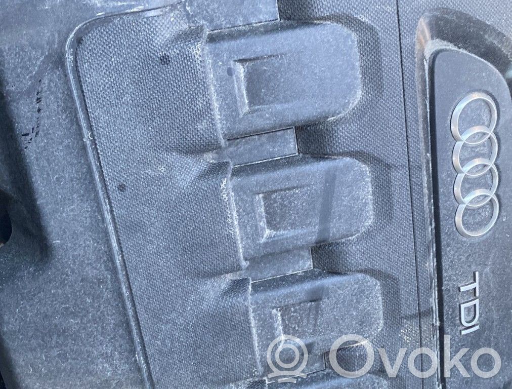 Couvercle cache moteur