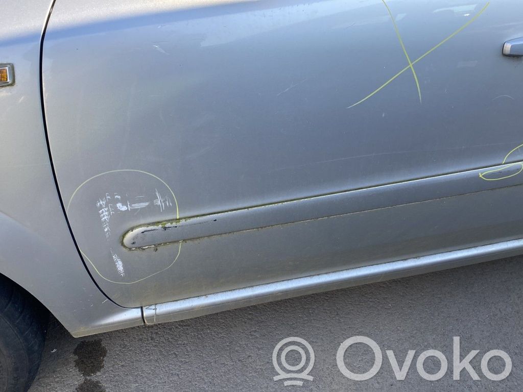 Opel Zafira B Rivestimento della portiera anteriore (modanatura) 