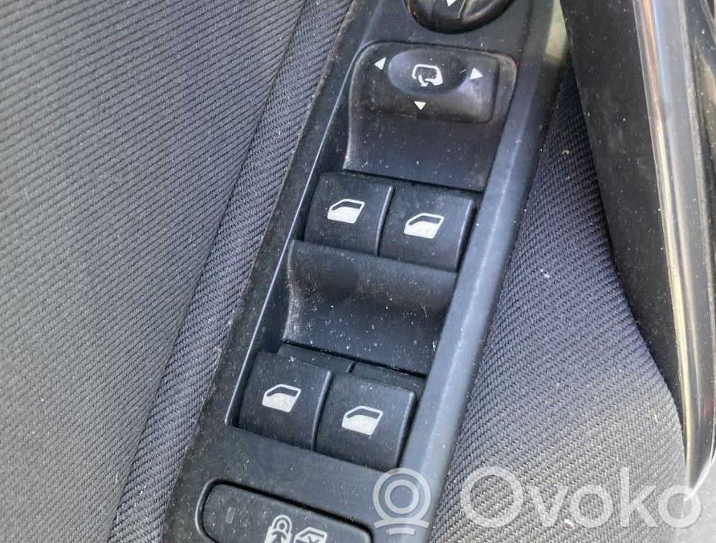 Comutator comandă geamuri electrice   98026388ZD