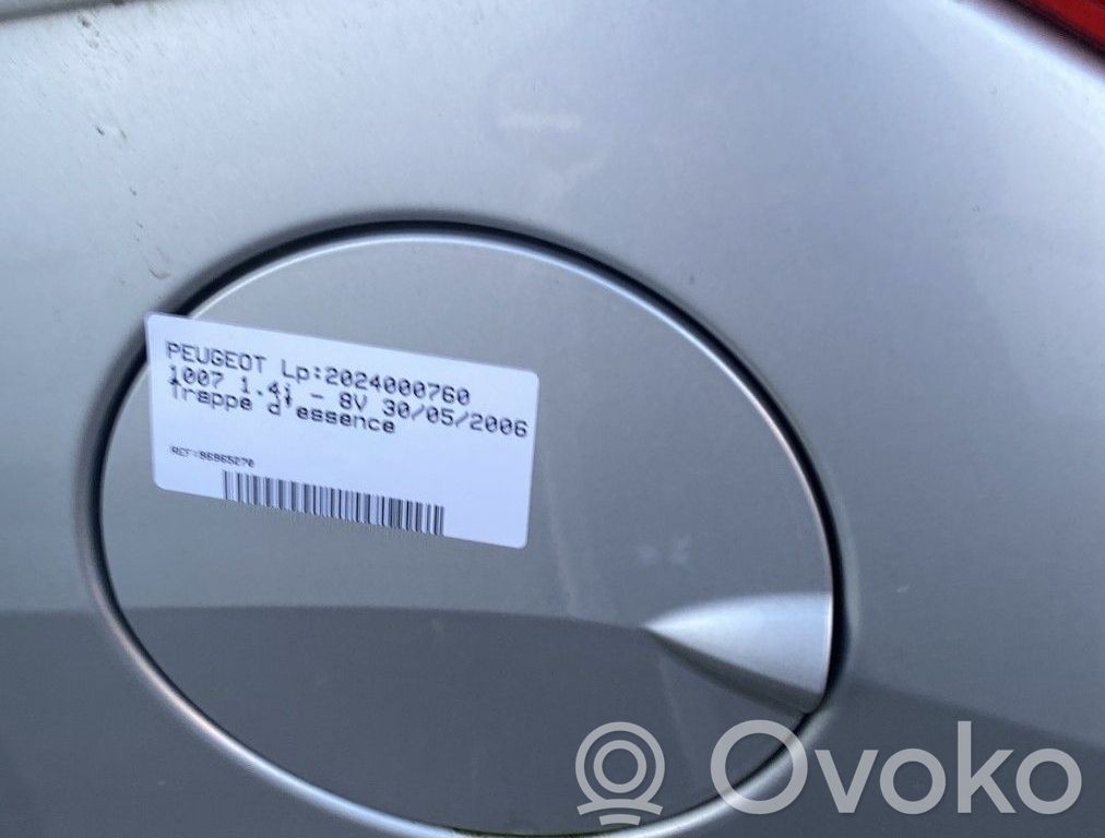 Peugeot 1007 Bușon rezervor 