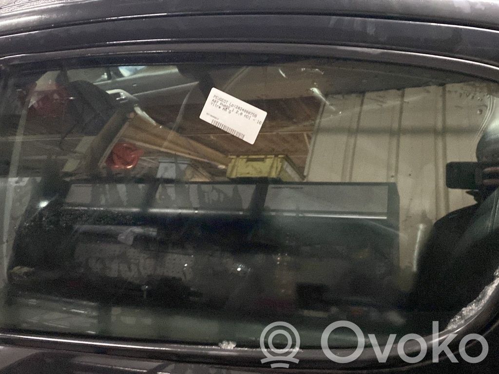 Peugeot 407 Vetro del finestrino della portiera posteriore