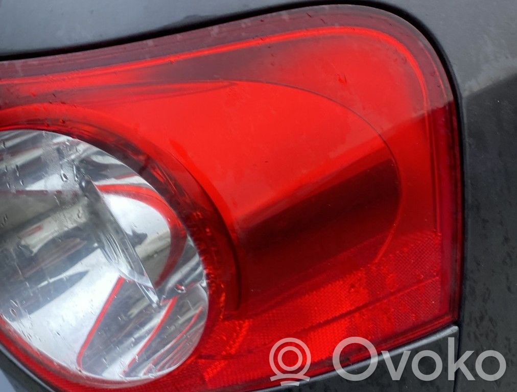 Volkswagen PASSAT B6 Lampă spate în caroserie 