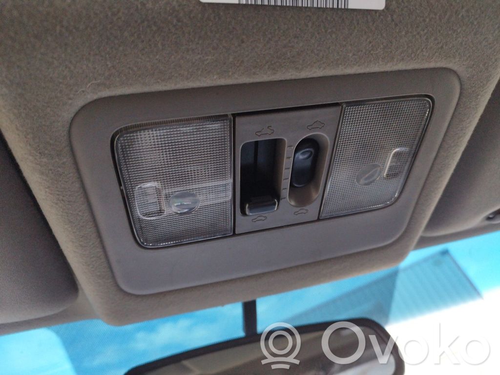 Nissan Murano Z50 Etuistuimen valo