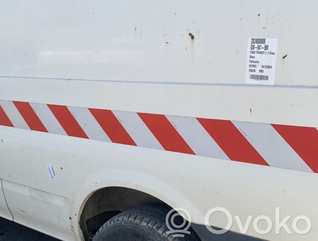 Ford Transit Panel lateral trasero 