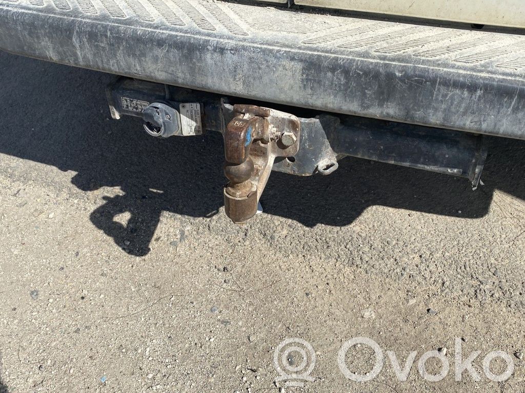 Tow bar set