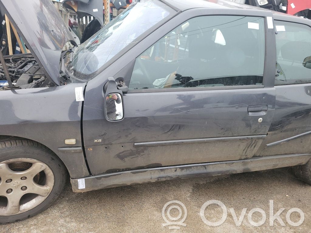Peugeot 306 Puerta delantera 