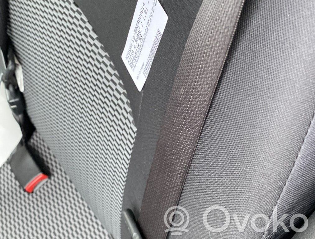 Nissan Micra Cinturón trasero 