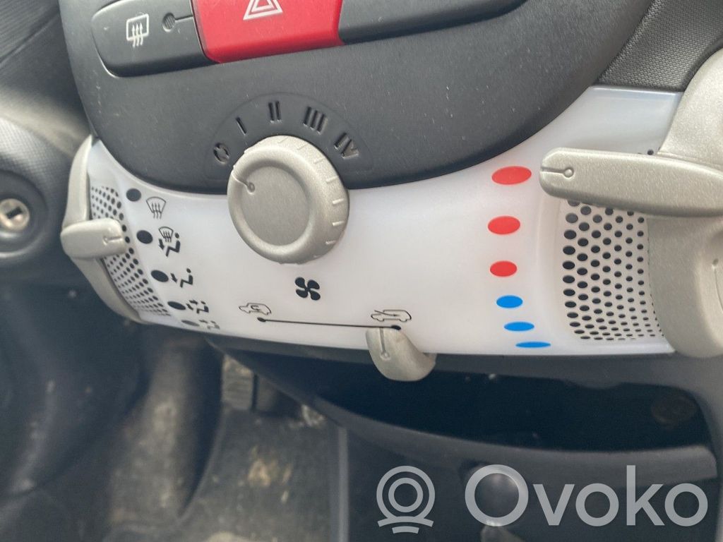 Toyota Aygo AB10 Centralina del climatizzatore 