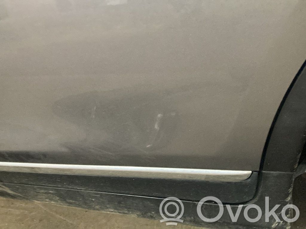 Infiniti EX Mască ușă spate (turnată) 